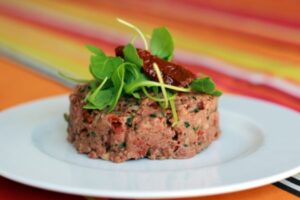 Tartare de boeuf au tomates séchées au Thermomix