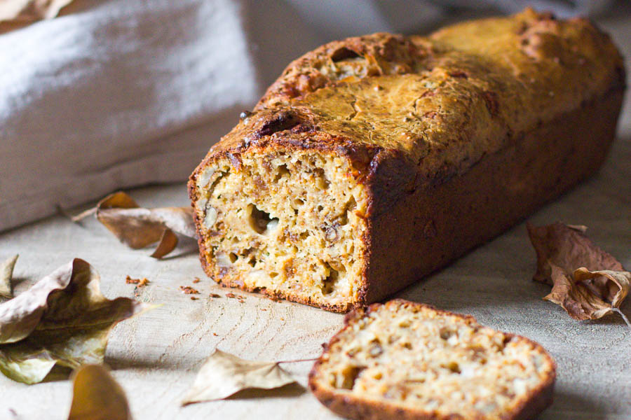 Cake au roquefort, figues et noix au Thermomix