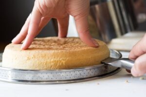 Tranchage de la génoise Thermomix