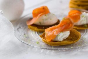 Blinis de patate douce au saumon fumé au Thermomix