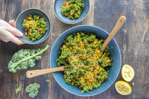 Salade de chou kale aux carottes et au citron au Thermomix