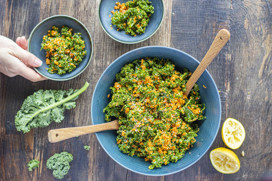 Salade de chou kale aux carottes et au citron au Thermomix