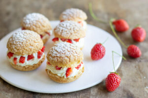 Choux à la chantilly et aux fraises au Thermomix