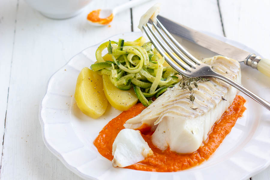 Lieu jaune au coulis de poivron, pommes de terre et tagliatelles de courgette au Thermomix