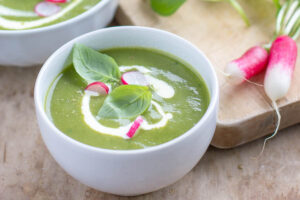 Velouté de courgette aux fanes de radis au Thermomix