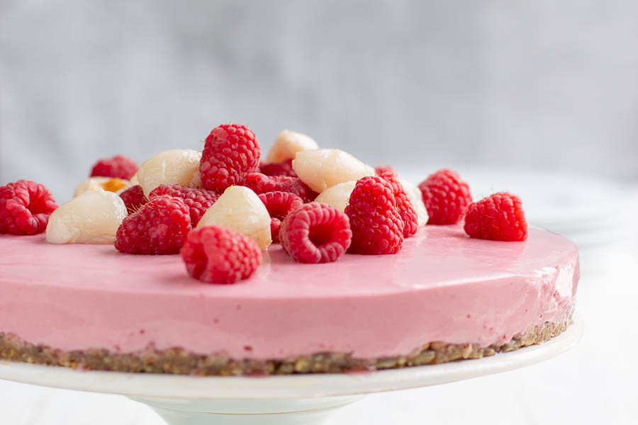 Cheesecake vegan aux framboises et litchis au Thermomix