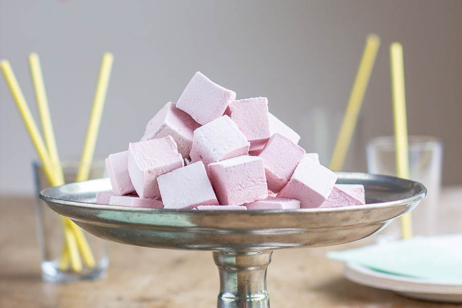 Guimauves roses à la framboise au Thermomix