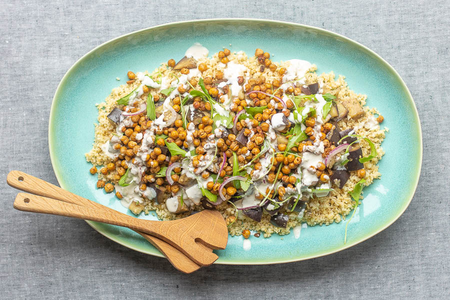 Salade d’aubergine aux pois chiches croustillants au Thermomix