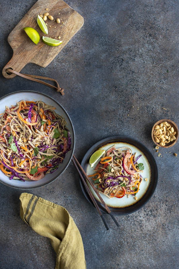 Salade de nouilles soba à la coriandre et aux cacahuètes au Thermomix