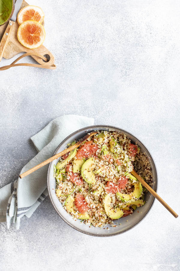 Taboulé de chou-fleur aux agrumes, quinoa et avocat au Thermomix