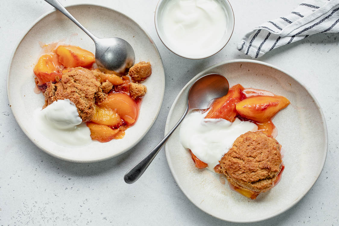 cobbler aux pêches au Thermomix ou gâteau aux pêches au Thermomix