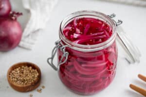 Pickles d'oignon rouge au Thermomix