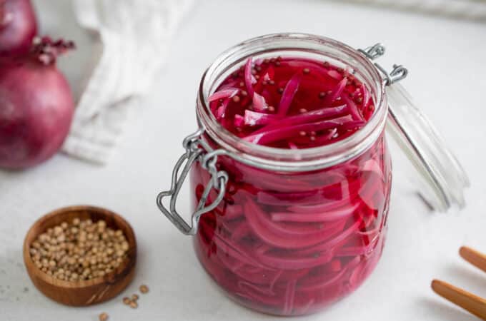 Pickles d'oignon rouge au Thermomix