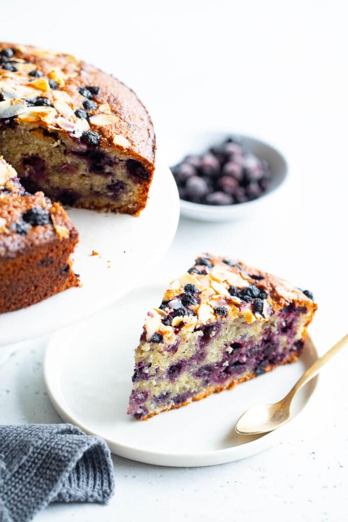 Gâteau coco, amandes et myrtilles d'Ottolenghi au Thermomix