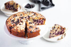 Gâteau noix de coco, amandes et myrtilles de Ottolenghi au Thermomix