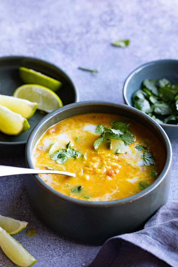 Recette au Thermomix de la soupe de lentilles corail coco curry d'Ottolenghi