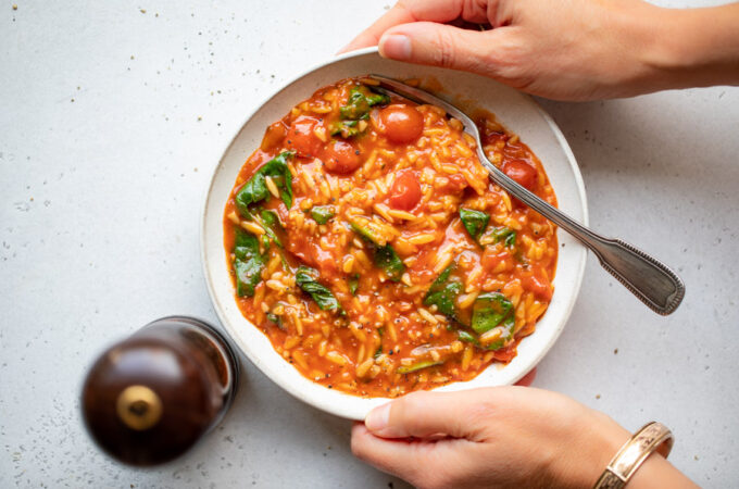 Orzo aux tomates cerises et aux épinards au Thermomix