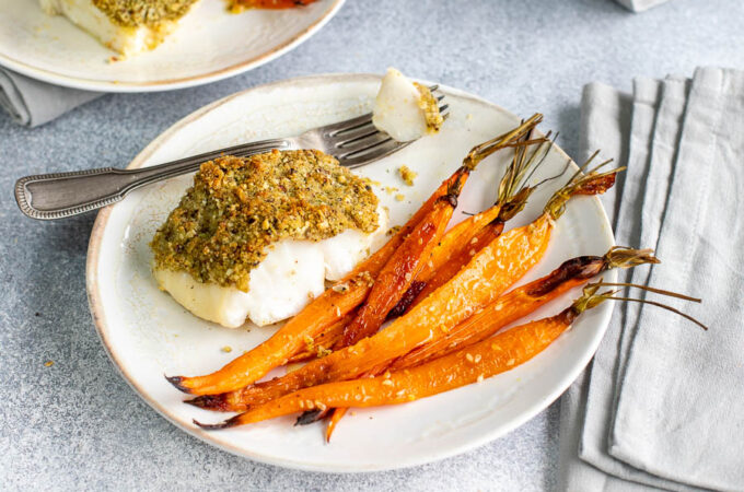 Dos de cabillaud croûte de noisettes carottes rôties au Thermomix