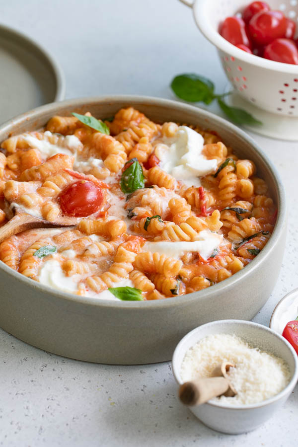 One pot pasta aux tomates cerises et burrata au Thermomix